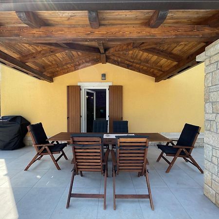 Villa Berto Nedeščina Eksteriør bilde