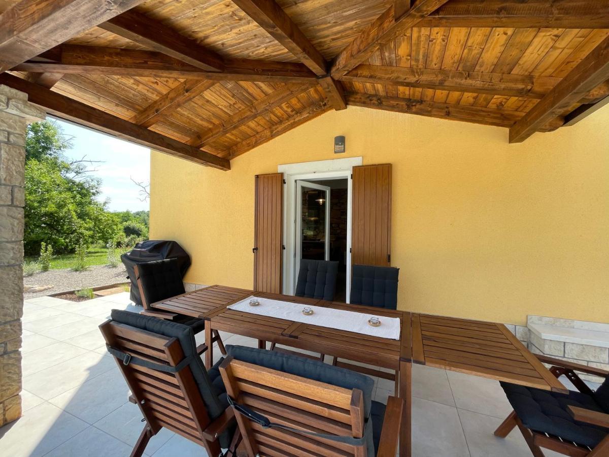 Villa Berto Nedeščina Eksteriør bilde