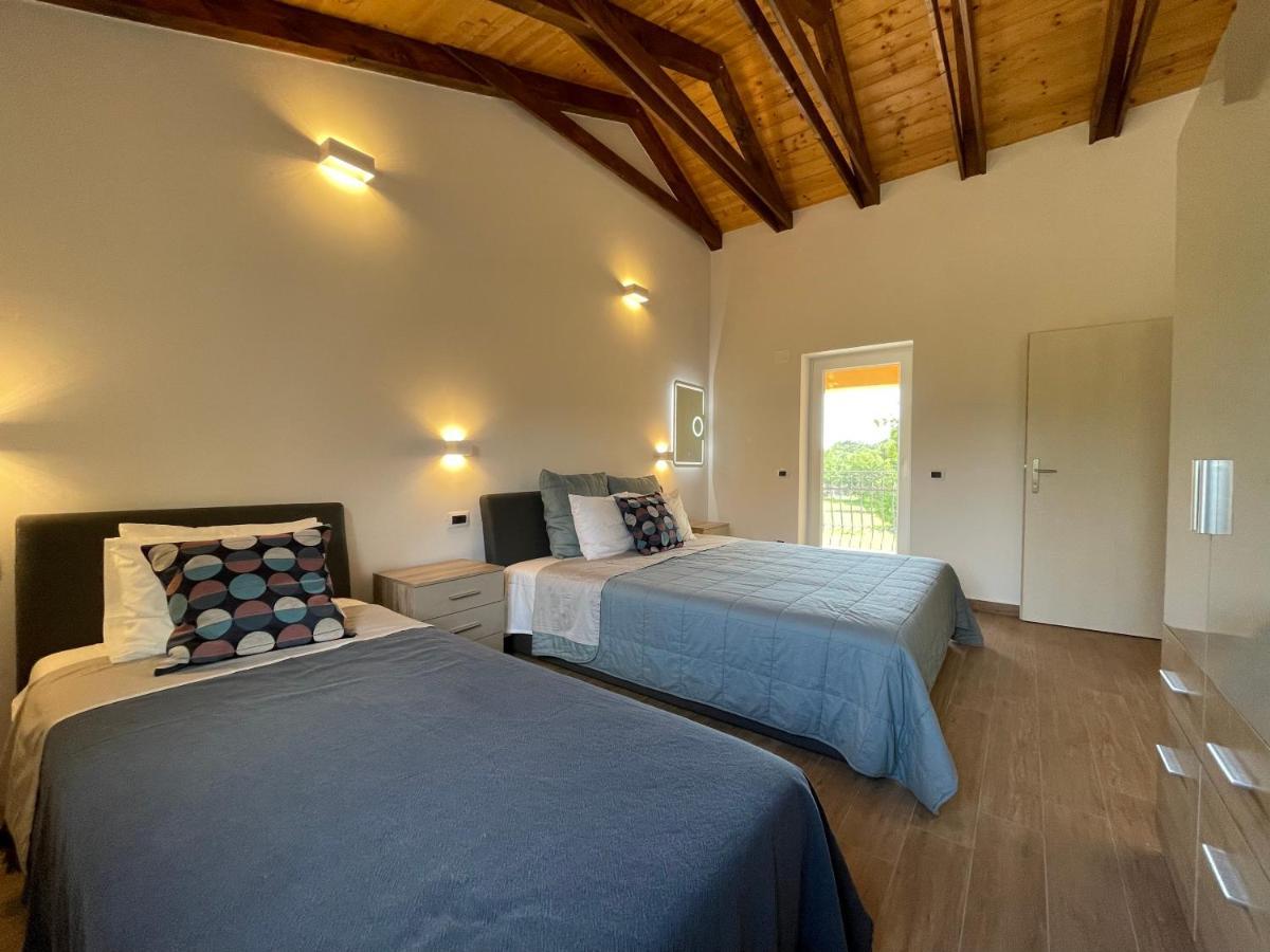 Villa Berto Nedeščina Eksteriør bilde